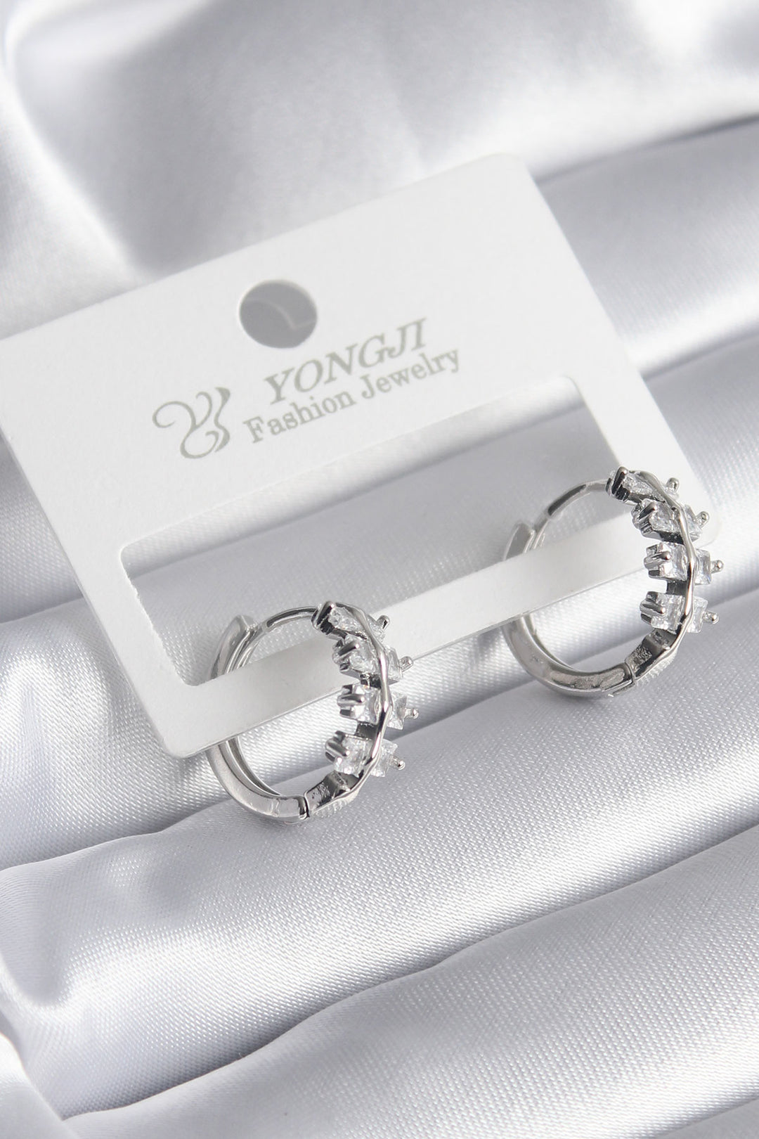 EBJ Rice Silver Color Zircon Stone Women's Earring - Munich