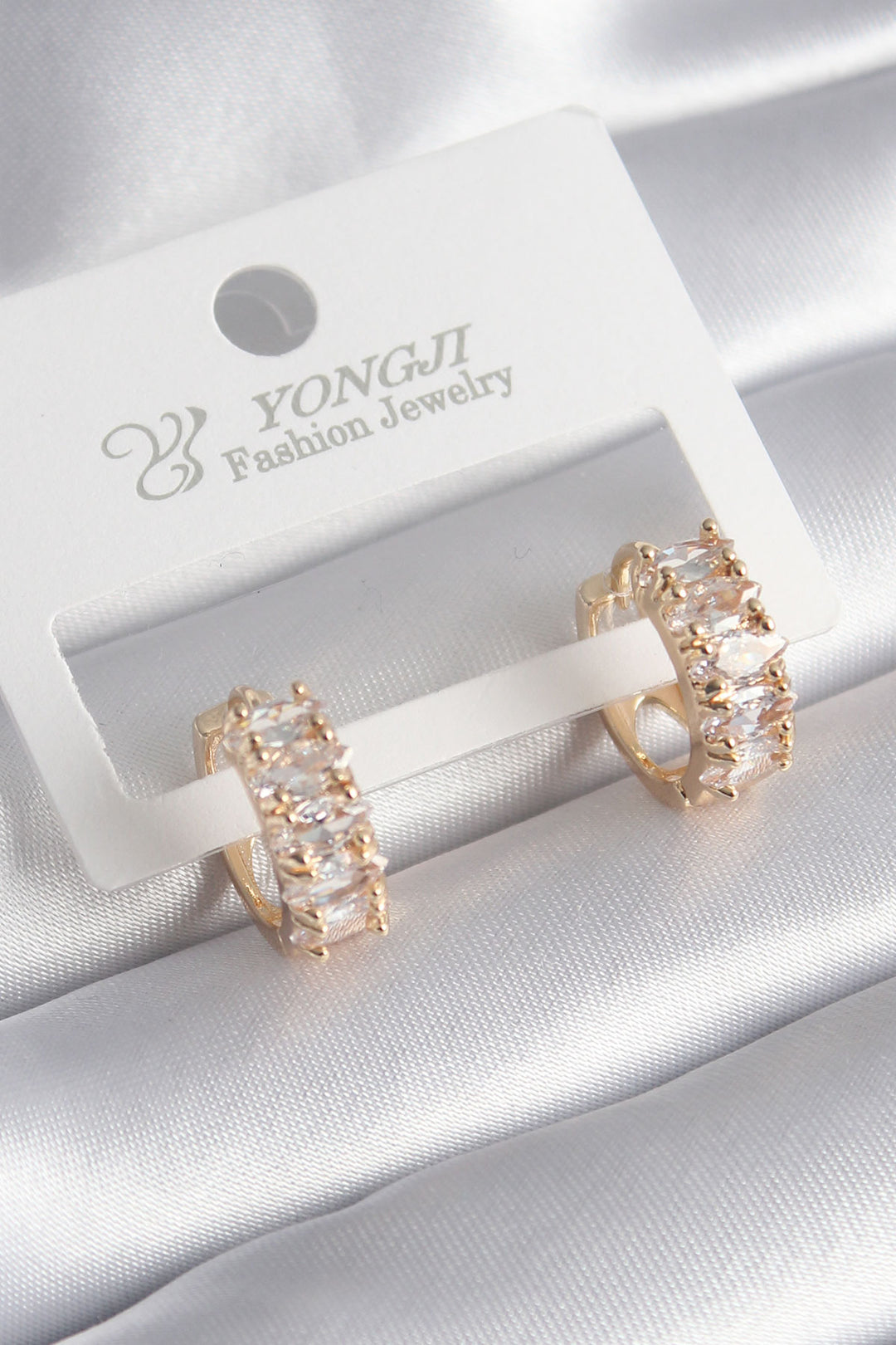 EBJ Gold Color Zircon Stone Women's Earrings with Rice Shape - Mönchengladbach