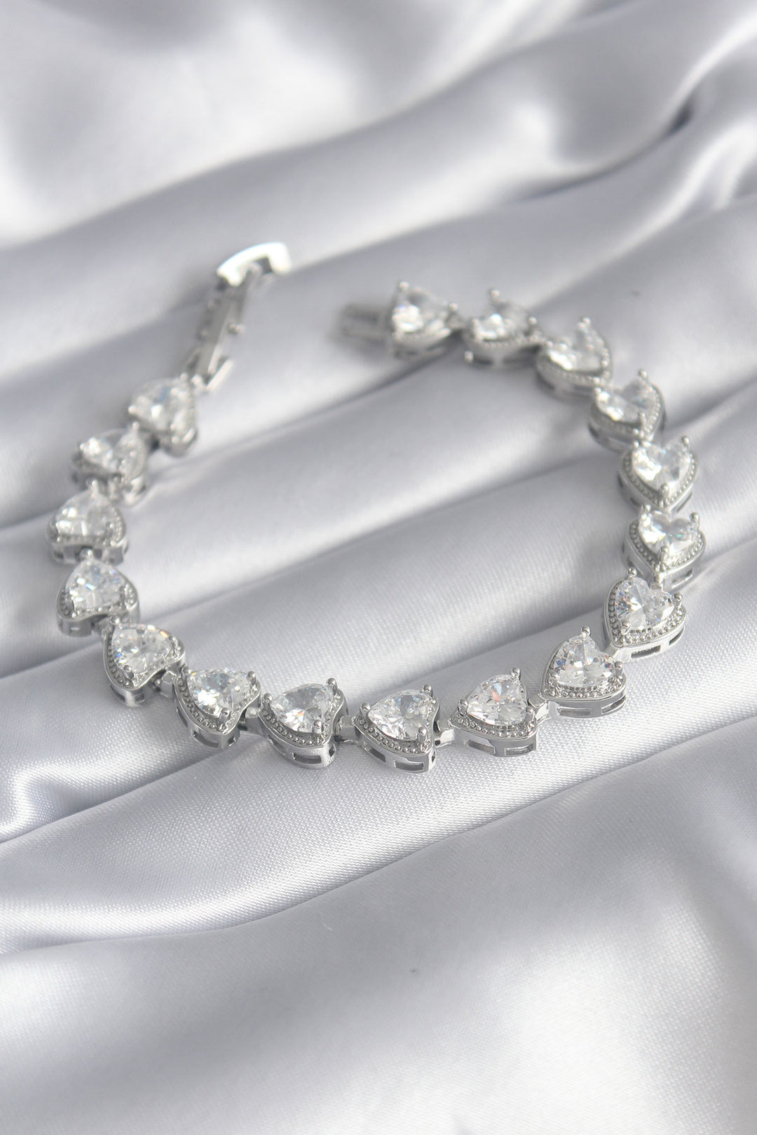 EBJ Rice Silver Color Zircon Stone Heart Model VIP Series Women's Bracelet - Pinellas Park