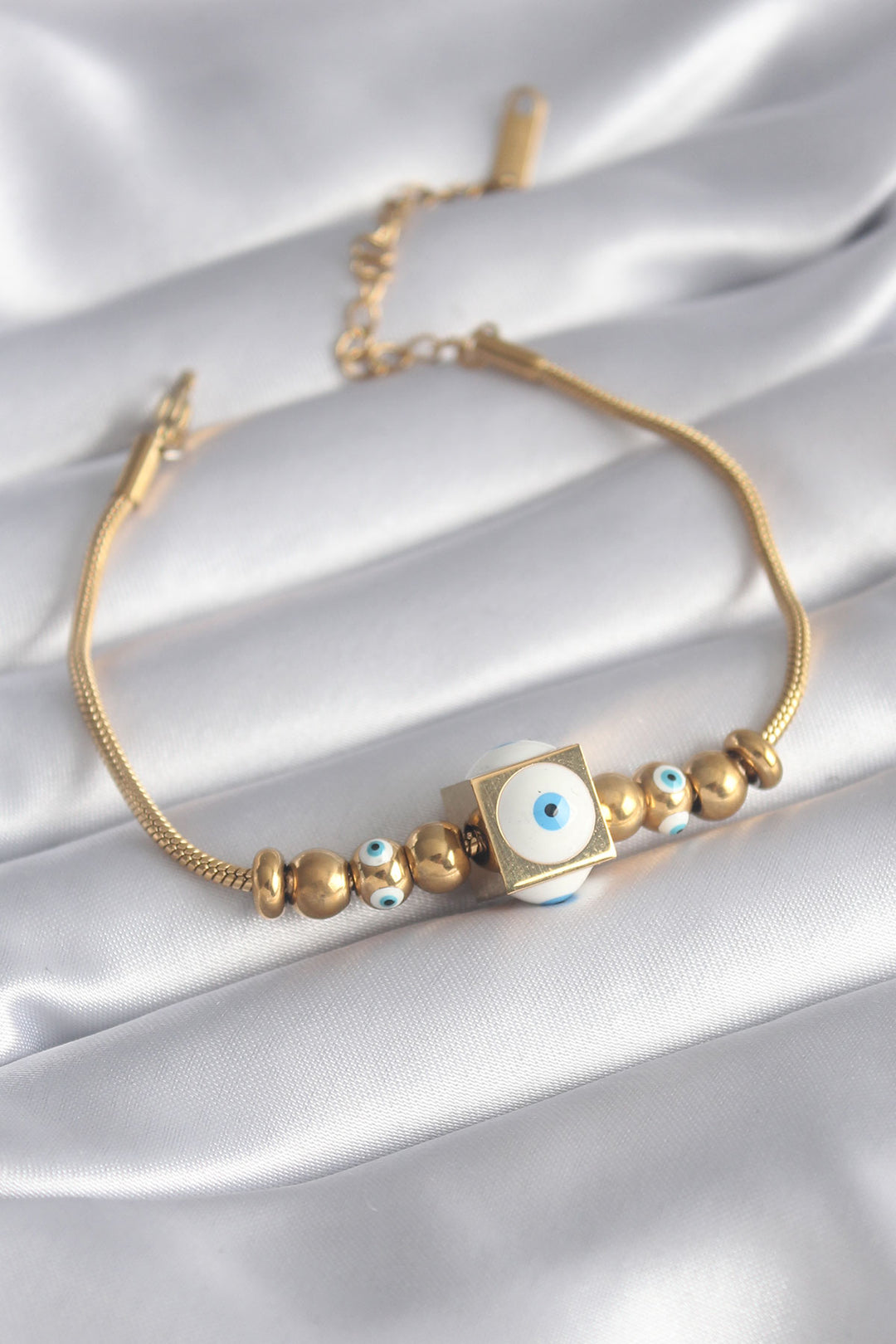EBJ 316L Steel Gold Color Square Evil Eye Bead Detail Women's Bracelet - Königs Wusterhausen