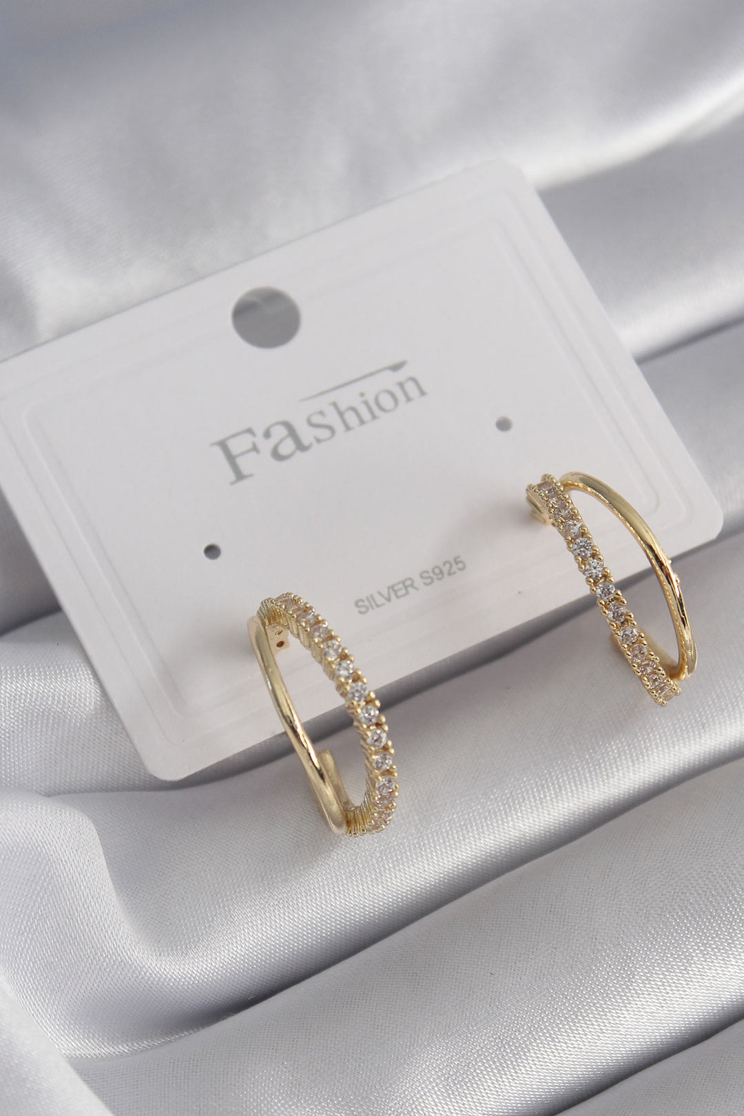 EBJ Gold Color Zircon Stone Women's Earrings with Rice Shape - Drogheda