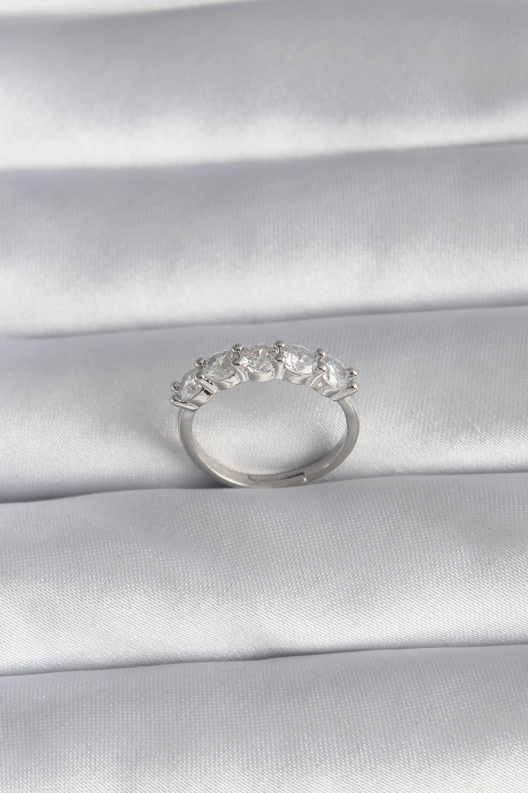EBJ Rice Silver Color Zircon Stone 5 Stone Model Women's Ring - Ensenada