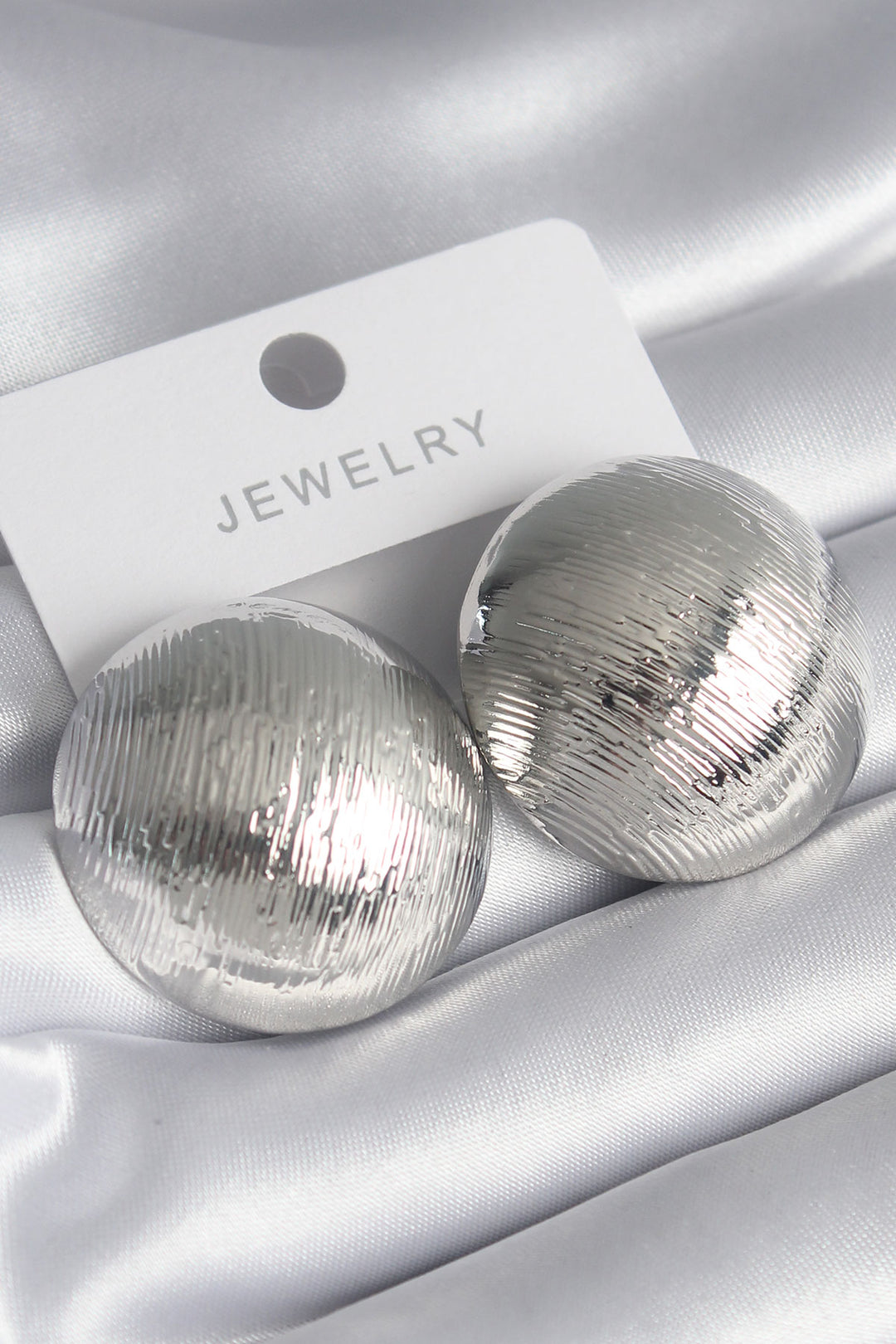 EBJ Rice Silver Color Processing Detail Round Model Women's Earring - Palma