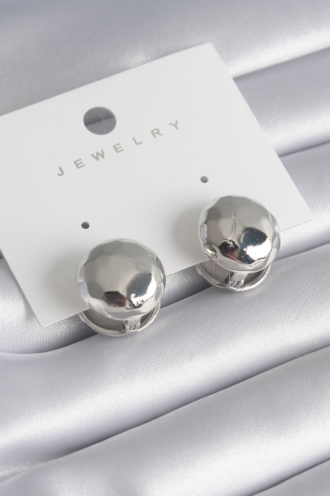 EBJ Rice Silver Color Processing Detail Top Model Women's Earrings - Jocotepec