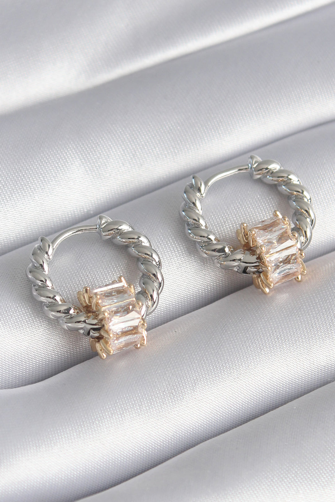 EBJ Rice Silver Color Spiral Ring Gold Color Zircon Stone Women's Earring - Podujevë