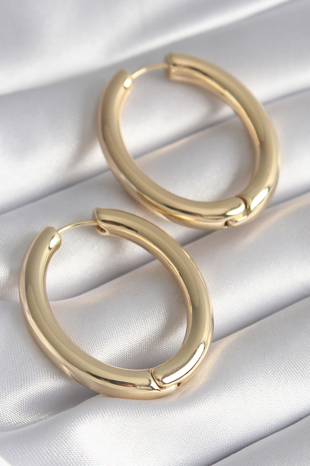 EBJ Silver Color Ring Model Women's Earring - El Monte