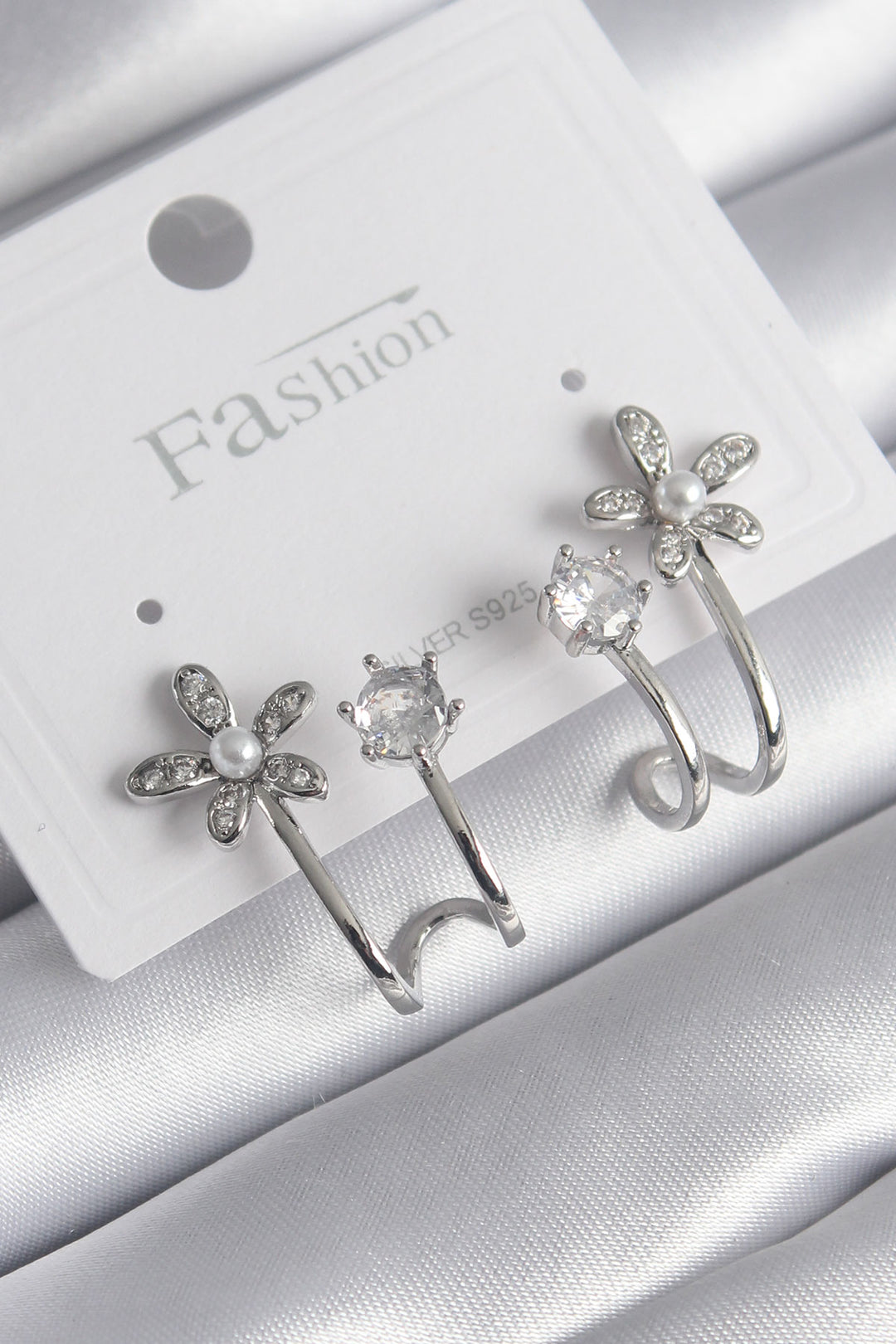 EBJ Rice Silver Color Zircon Stone Flower Model Pearl Detail Women's Earrings - La Spezia