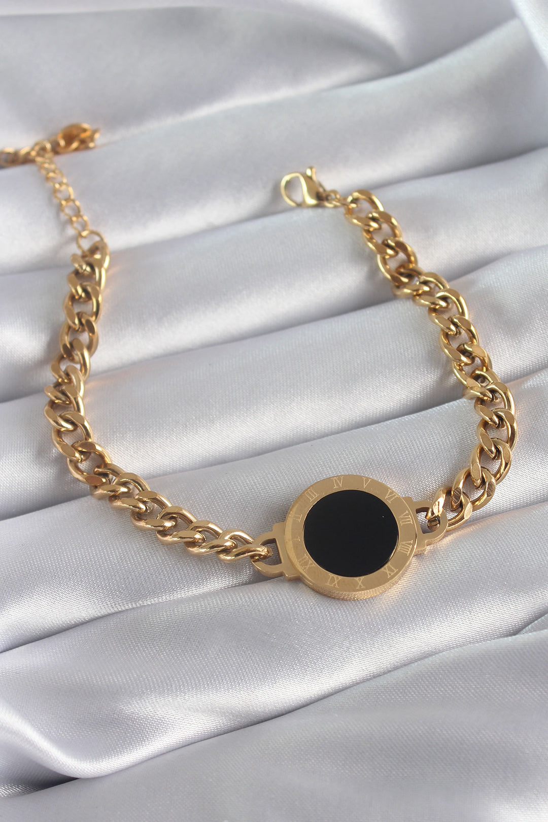 EBJ 316L Steel Gold Color Chain Model Roman Numeral Processing Detail Women's Bracelet - Laeken