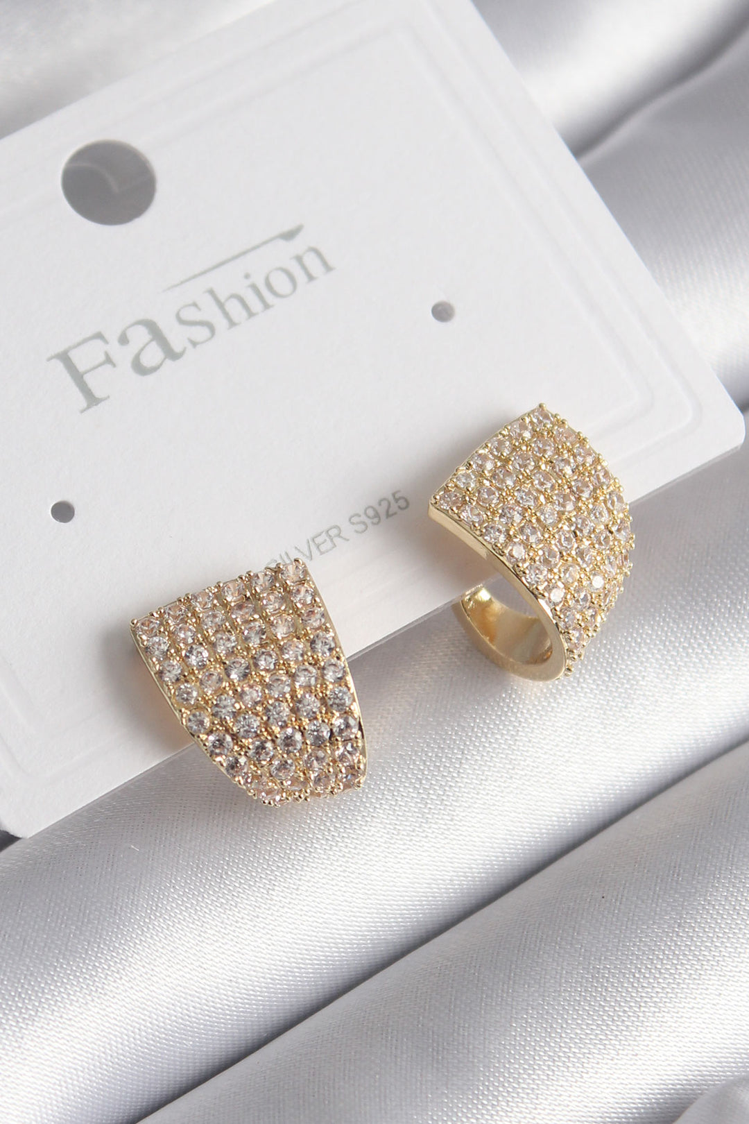 EBJ Gold Color Zircon Stone Women's Earrings with Rice Shape - Charleroi
