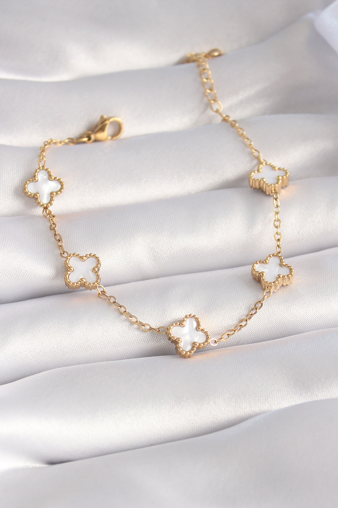 EBJ 316L Steel Gold Color White Clover Model Women's Bracelet - Montrouge