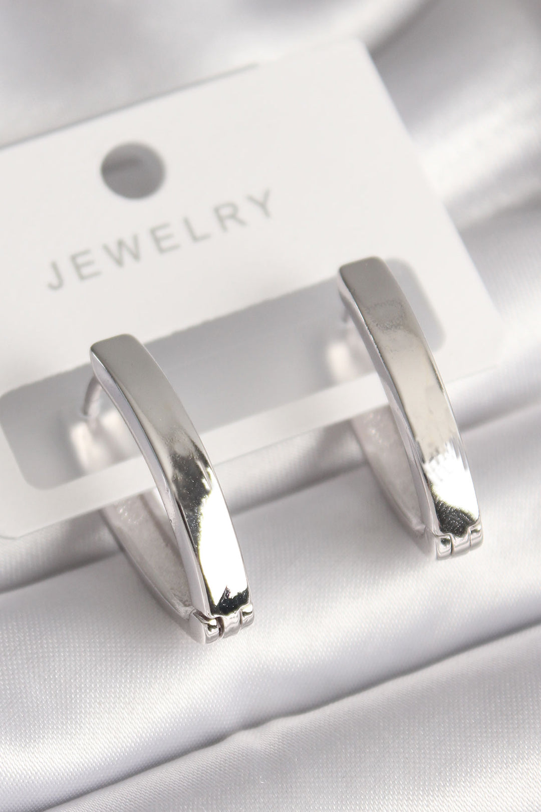 EBJ Rice Silver Color Women's Earrings - Wakefield