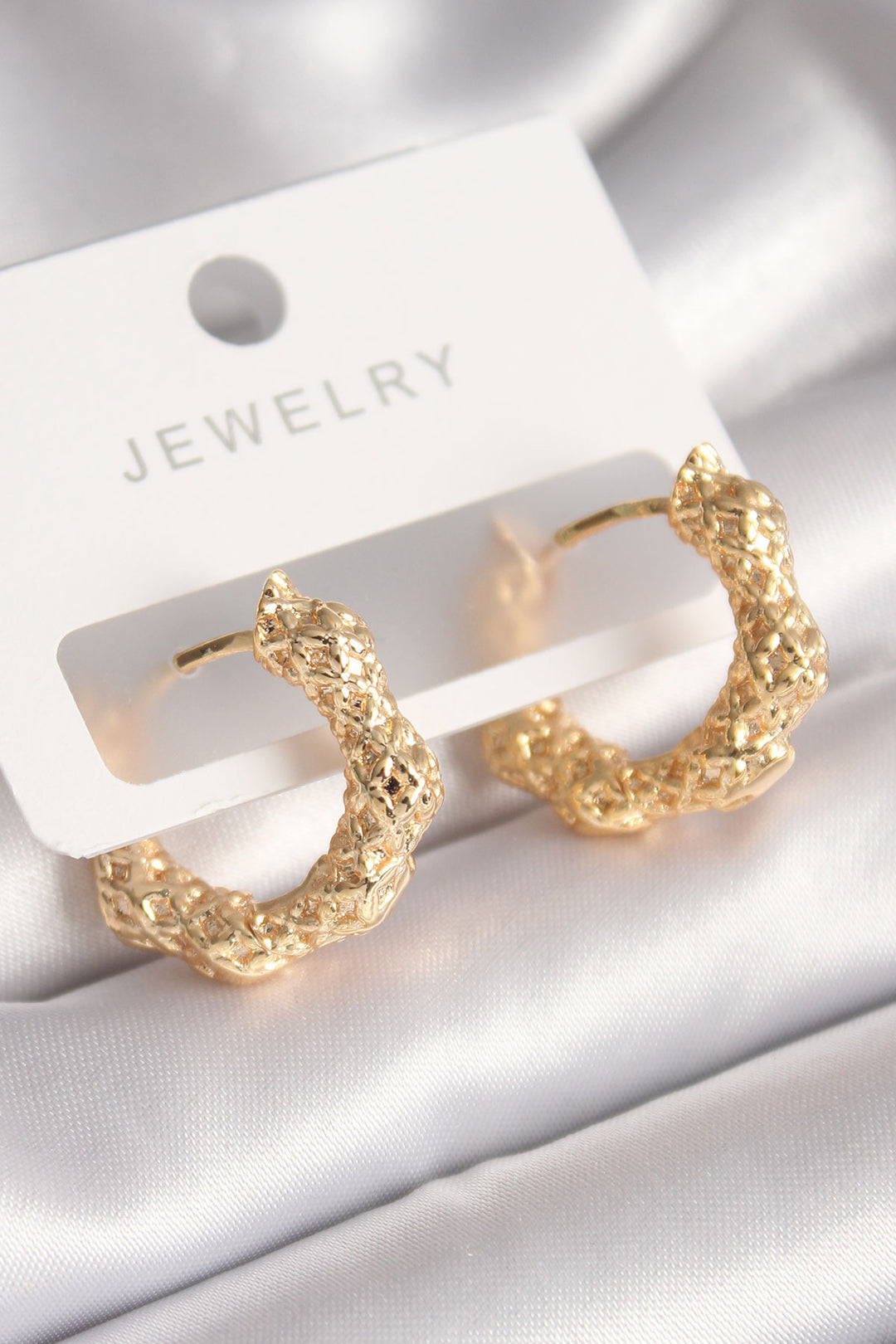 EBJ Rice Gold Color Knitted Hoop Model Women's Earring - Kaiserslautern