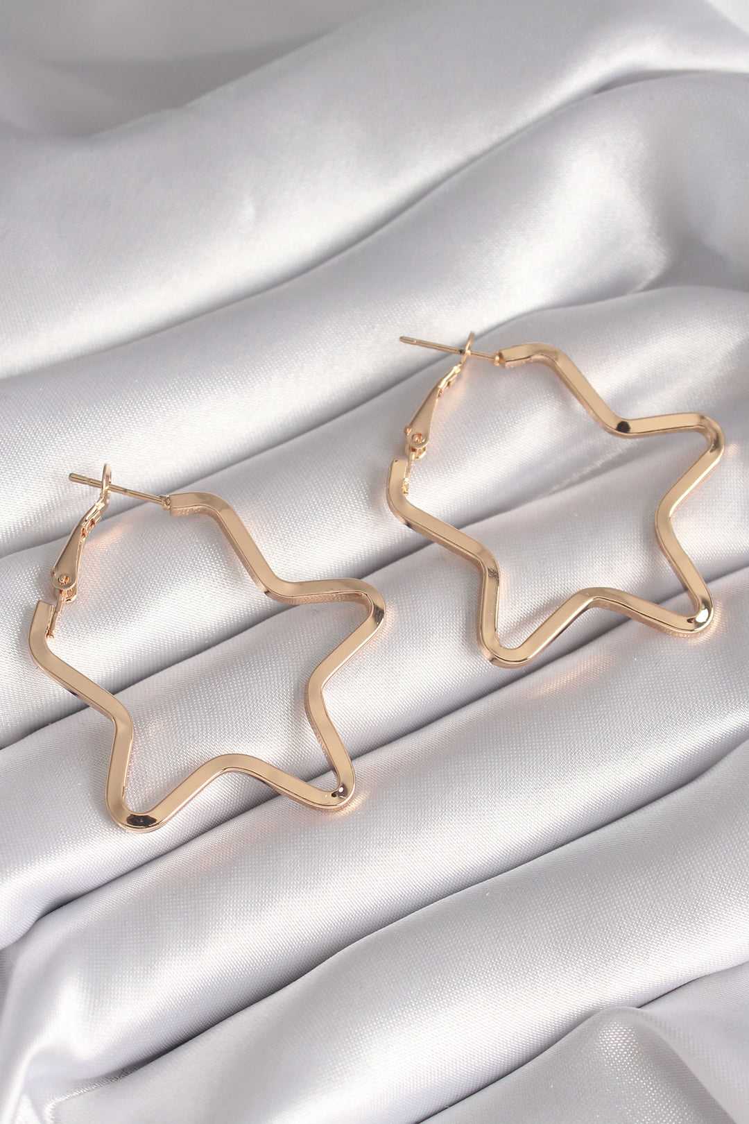 EBJ Gold Color Star Model Women's Earrings made of Rice - Merritt Island