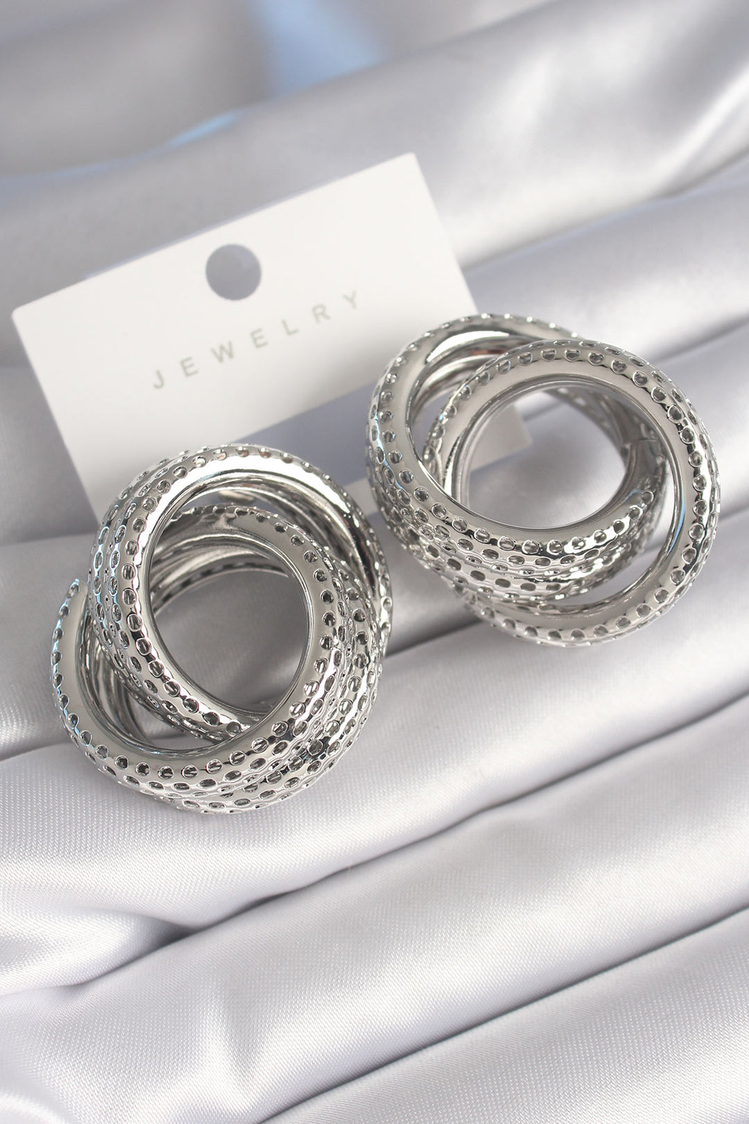 EBJ Rice Silver Color Transition Ring Model Processing Detail Women's Earring - White Plains