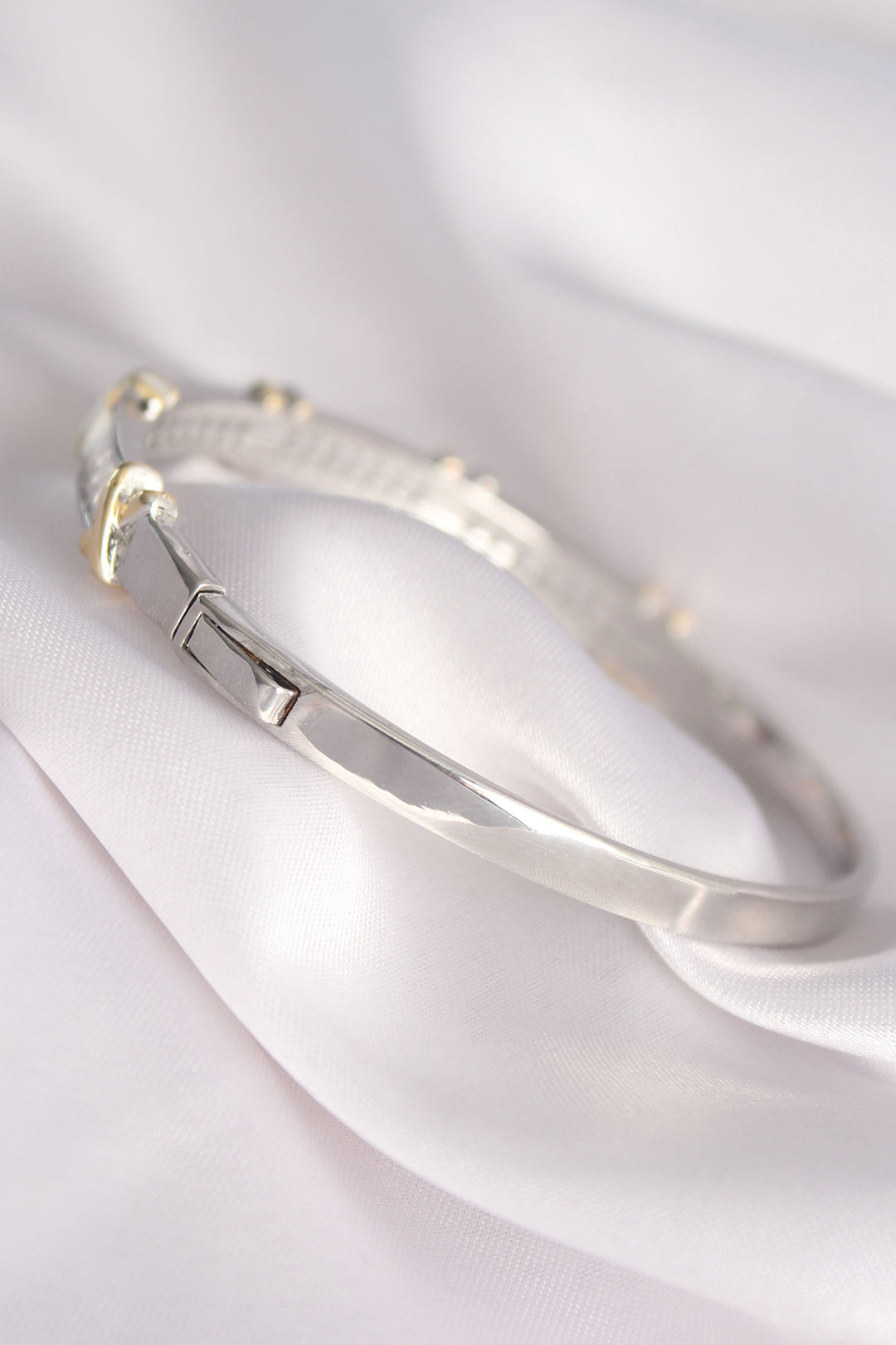 EBJ Vip Series Silver Color Baguette Zircon Stone Xoxo Bracelet - Zwijndrecht