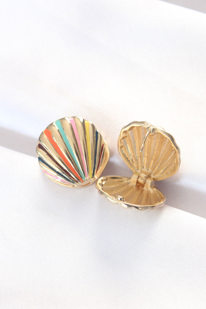 EBJ Rice Gold Colored Enamel Seashell Earrings - Kassel
