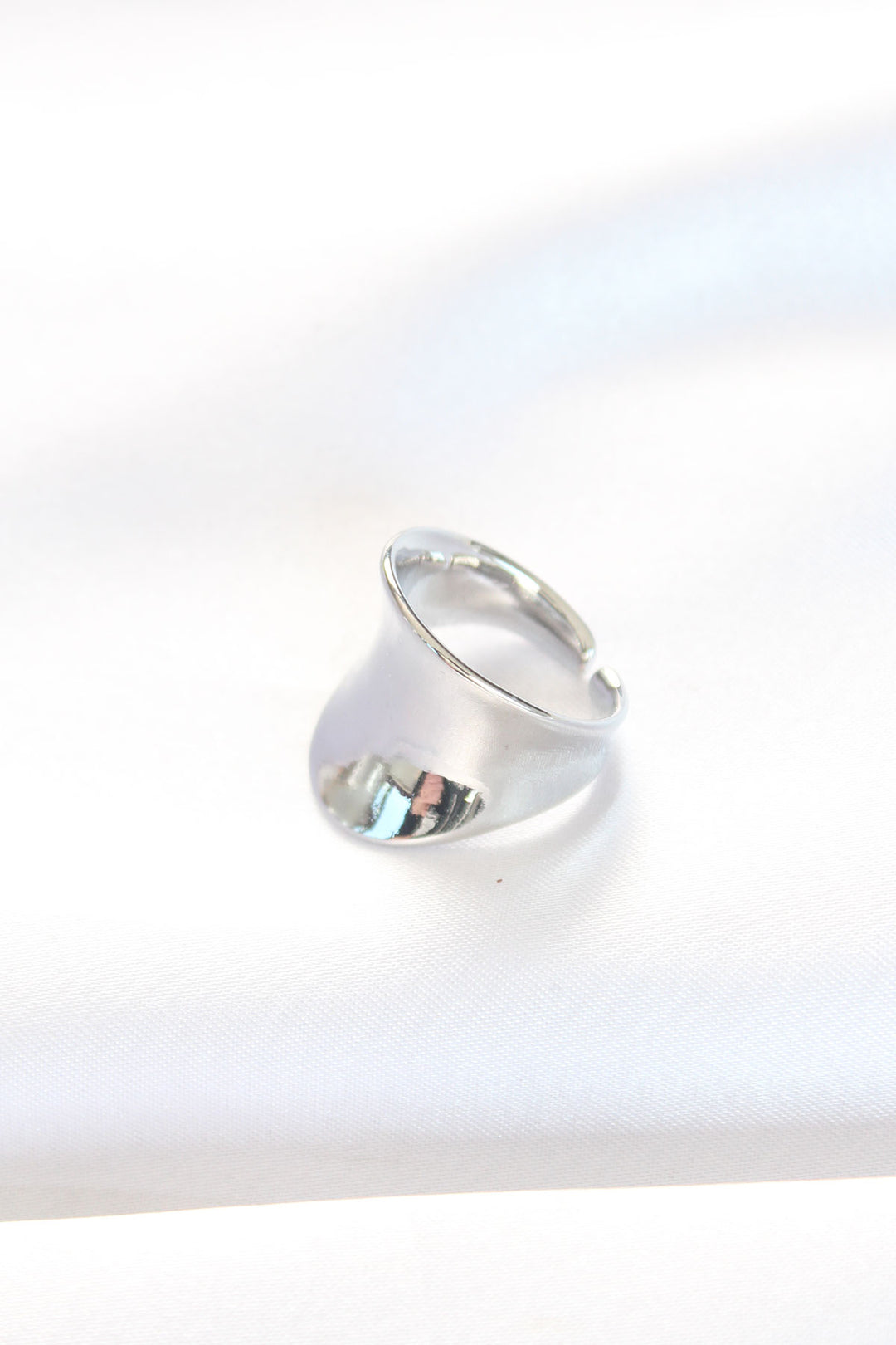 EBJ Silver Color Adjustable Curved Mirror Ring - Lakewood
