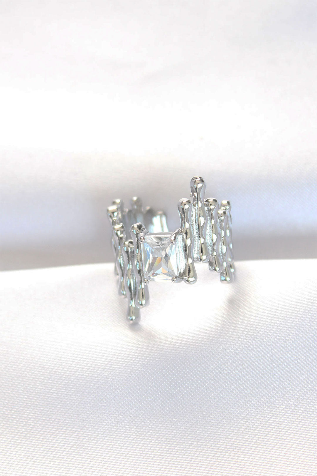 EBJ Silver Color Textured Thick Baguette Stone Design Adjustable Ring - Boulogne-Billancourt