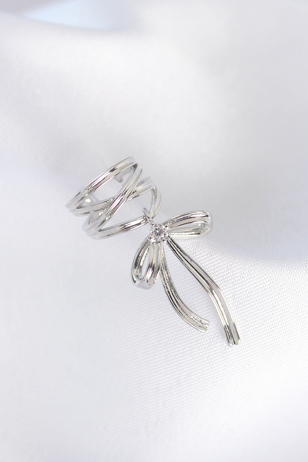 EBJ Rice Silver Color Zircon Stone Detail Bow Model Earcuff Earring - Millcreek