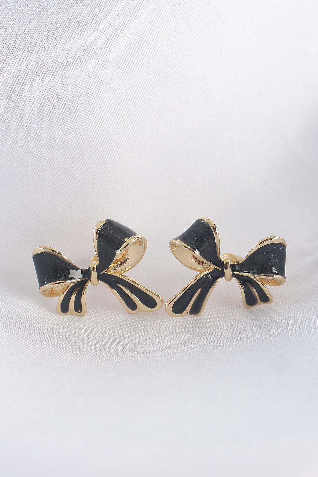 EBJ Rice Black Color Bow Earrings - Keighley