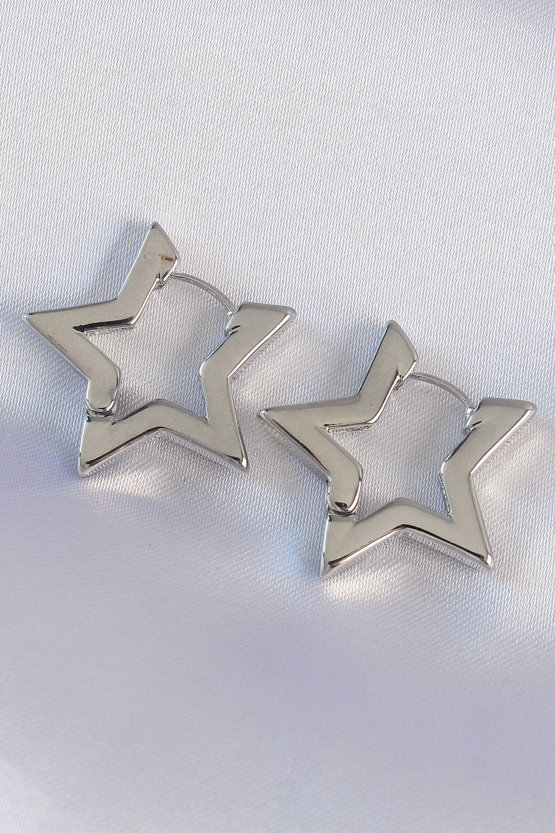 EBJ Rice Silver Color Star Earrings - Freising