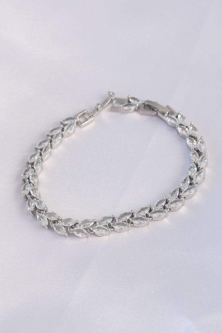 EBJ Vip Series Silver Color Bracelet with Rice Zircon Stone Ear of Wheat Design - Rincón de la Victoria