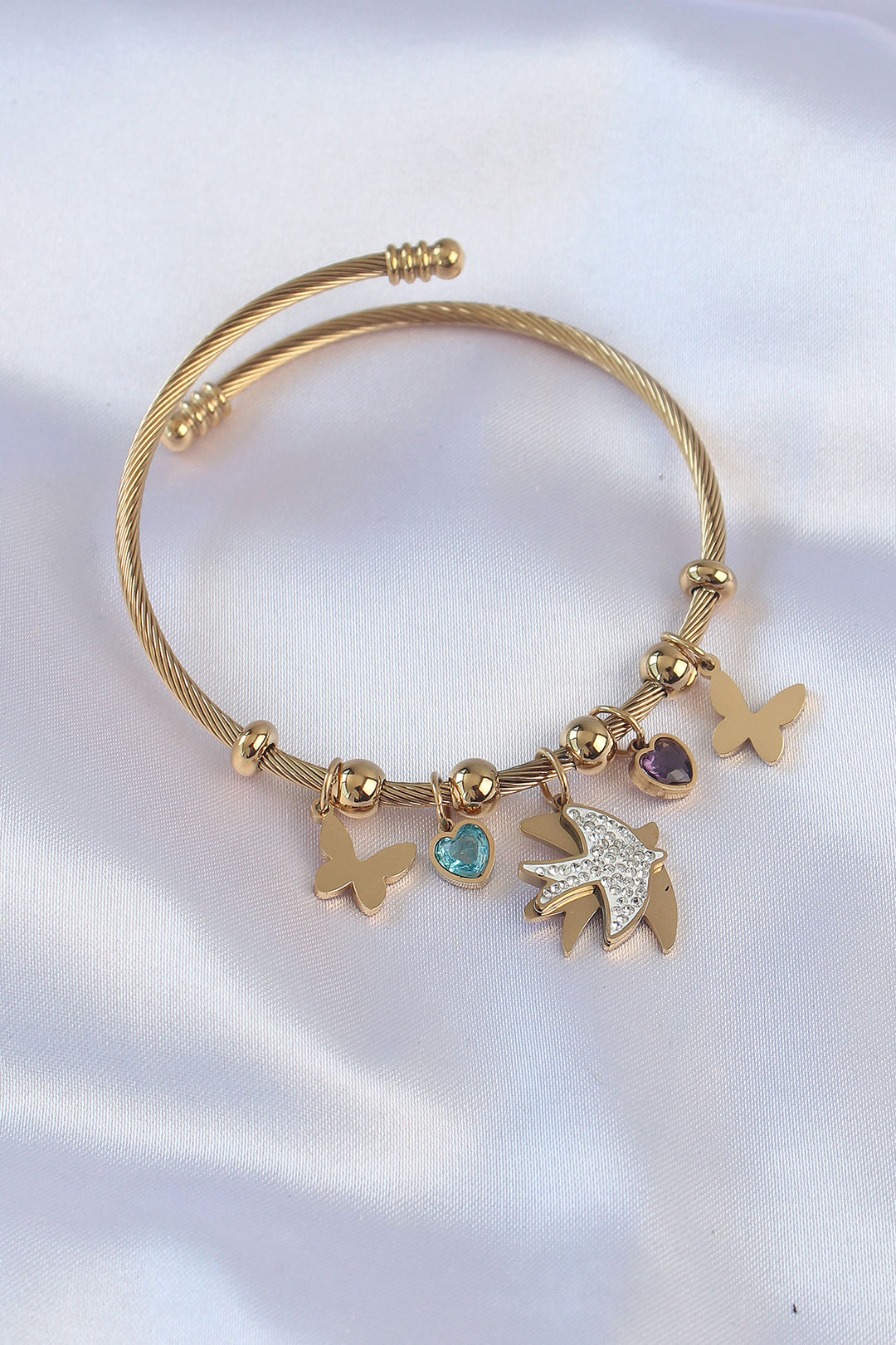 EBJ 316L Steel Gold Color Zircon Stone Minimal Heart Detail Butterfly Charm Bracelet - Tulcea