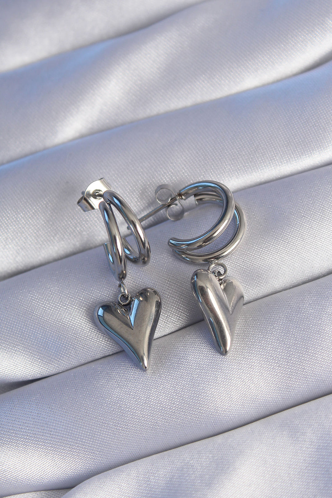EBJ 316L Stainless Steel Silver Color 2-Piece Half Hoop Heart Earrings - San Francisco del Rincón