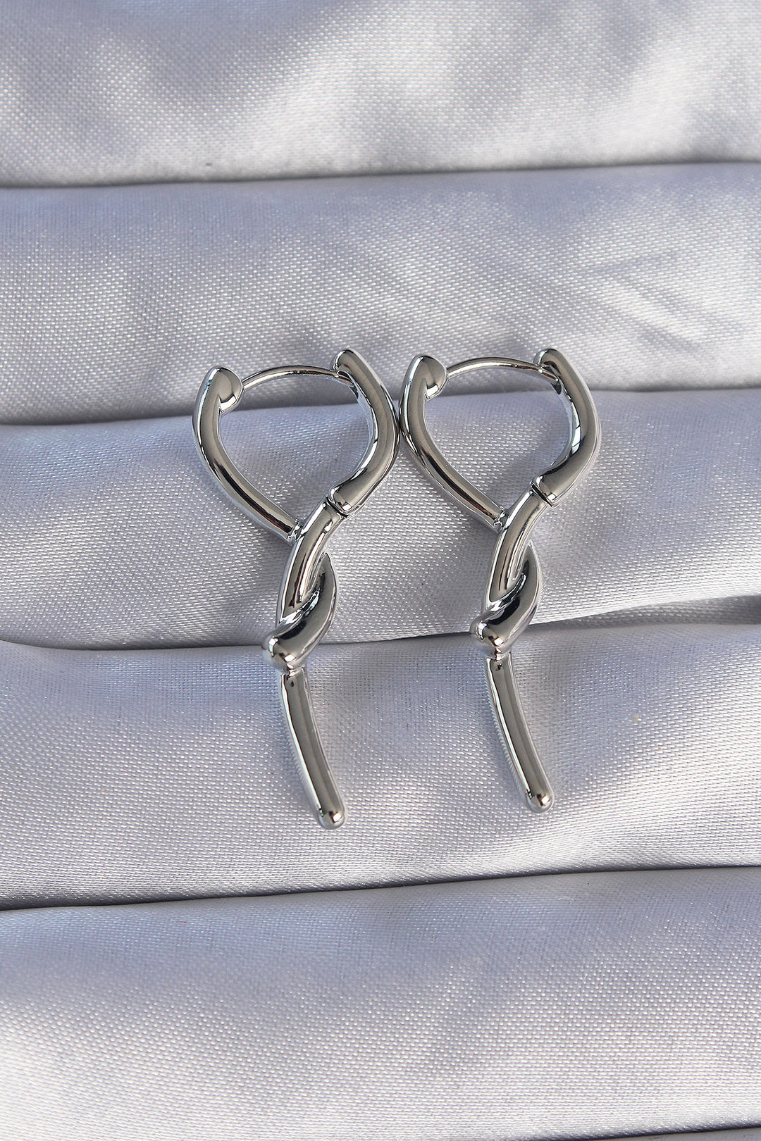 EBJ Rice Silver Color Spiral Bar Design Long Earrings - Tlacotepec