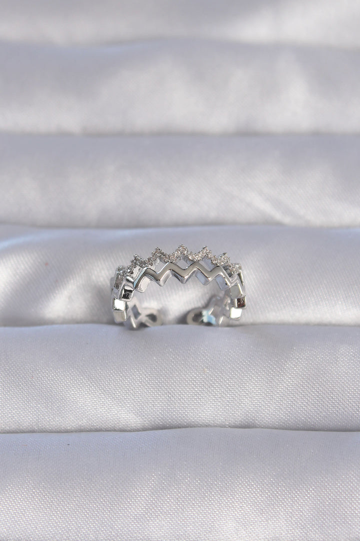EBJ Rice Silver Color Zircon Stone Chevron Pattern Adjustable Ring - Moore