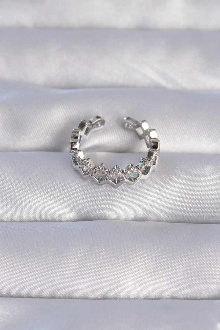 EBJ Rice Silver Color Zircon Stone Chevron Pattern Adjustable Ring - Moore