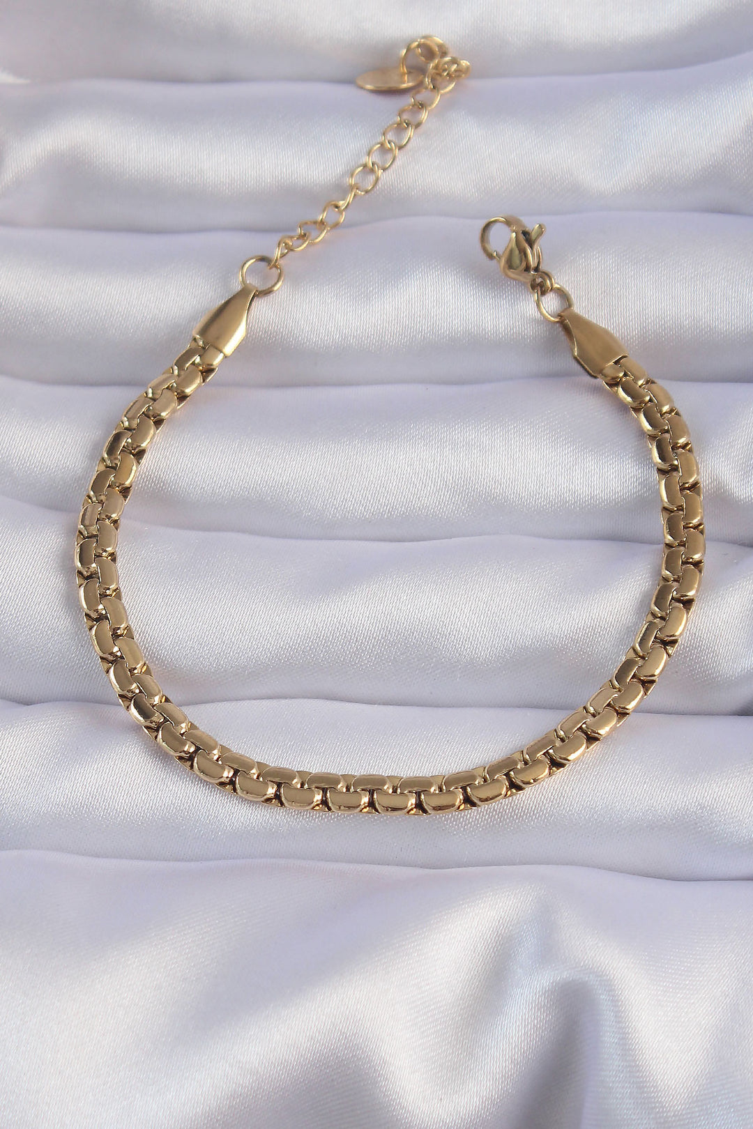 EBJ 316L Steel Gold Color Tight Weave Model Chain Bracelet - Juana Díaz