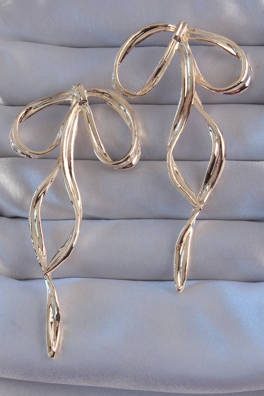 EBJ Gold Color Bow Model Earrings - Stevenage