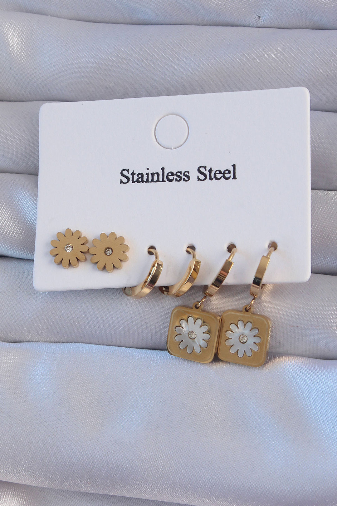 EBJ 316L Stainless Steel Gold Color Zircon Stone Mother of Pearl Daisy Model Ring Earring Set - Cosenza