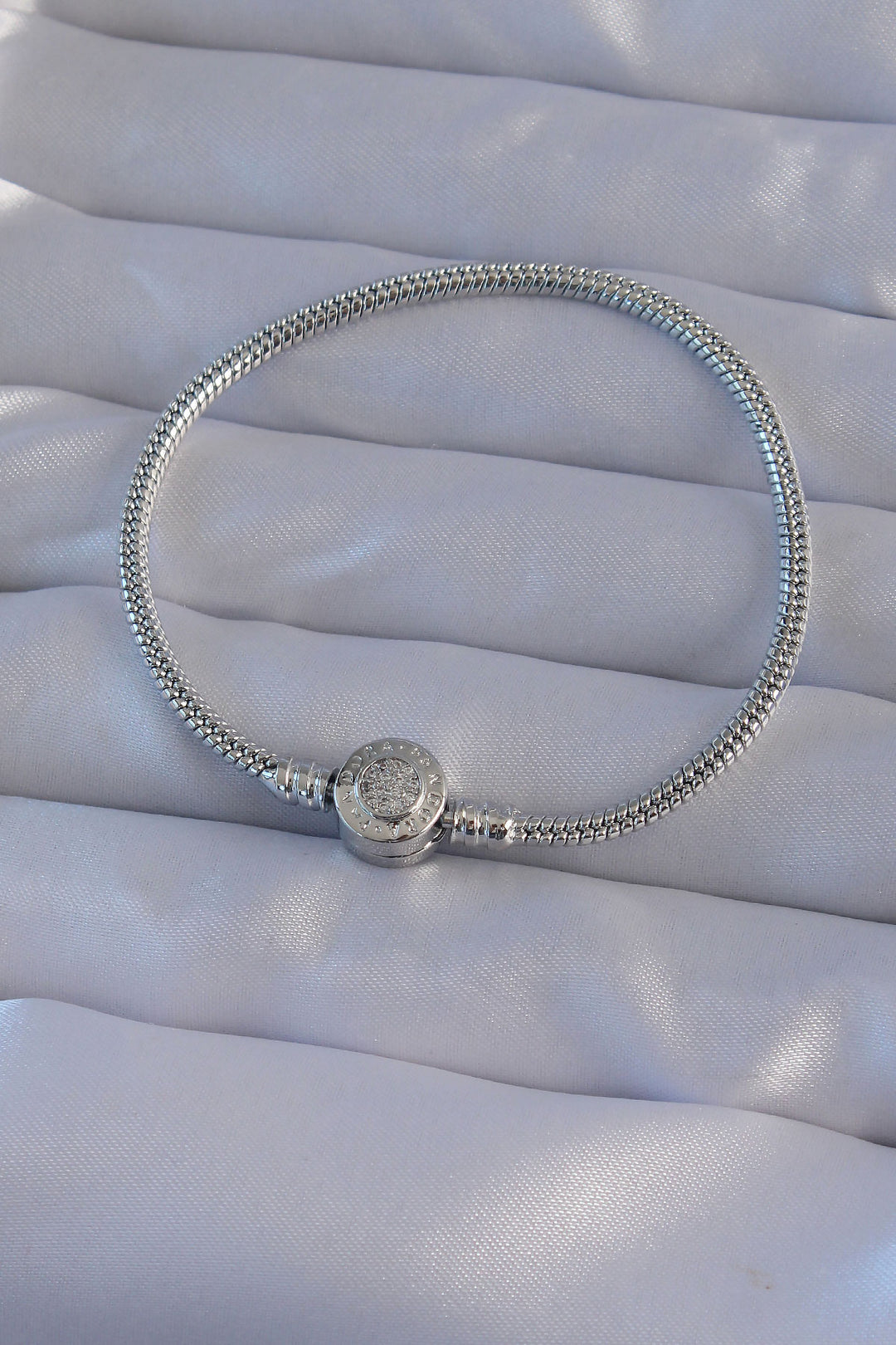 EBJ Rice Silver Color Zircon Stone Charm Bracelet - Vaslui
