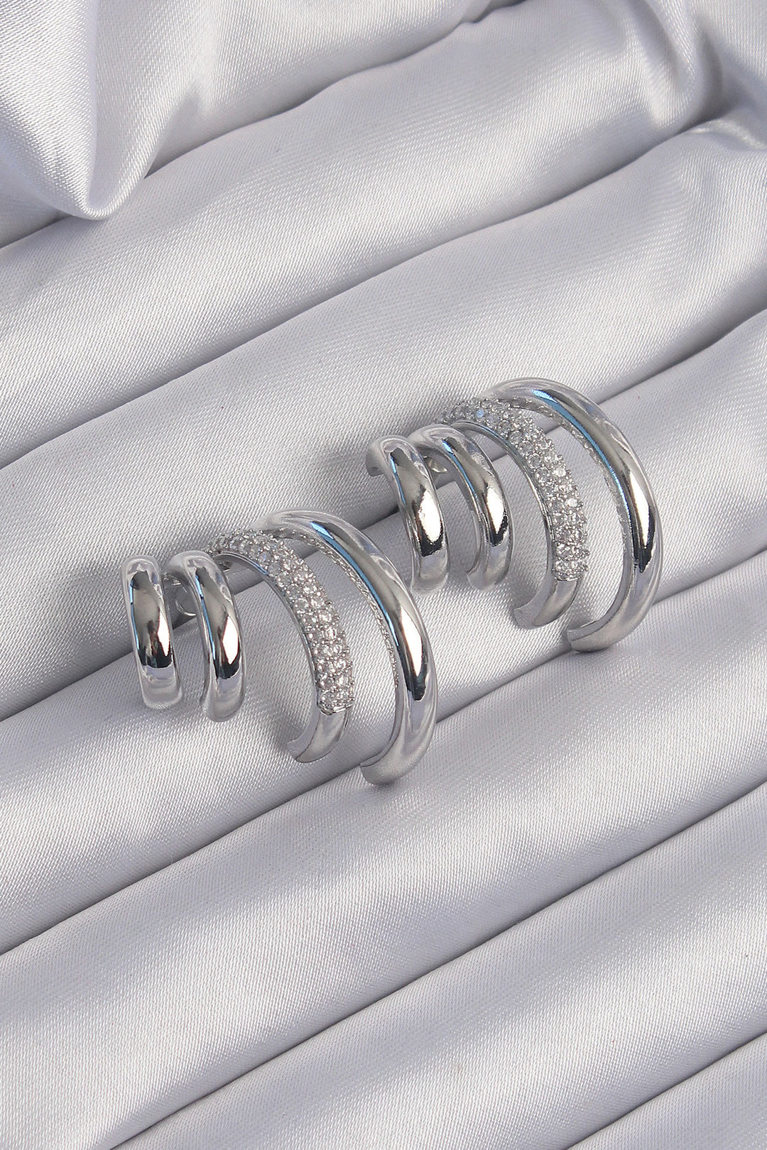 EBJ Rib Model Earring with Rice Silver Color Zircon Stone - Moncton