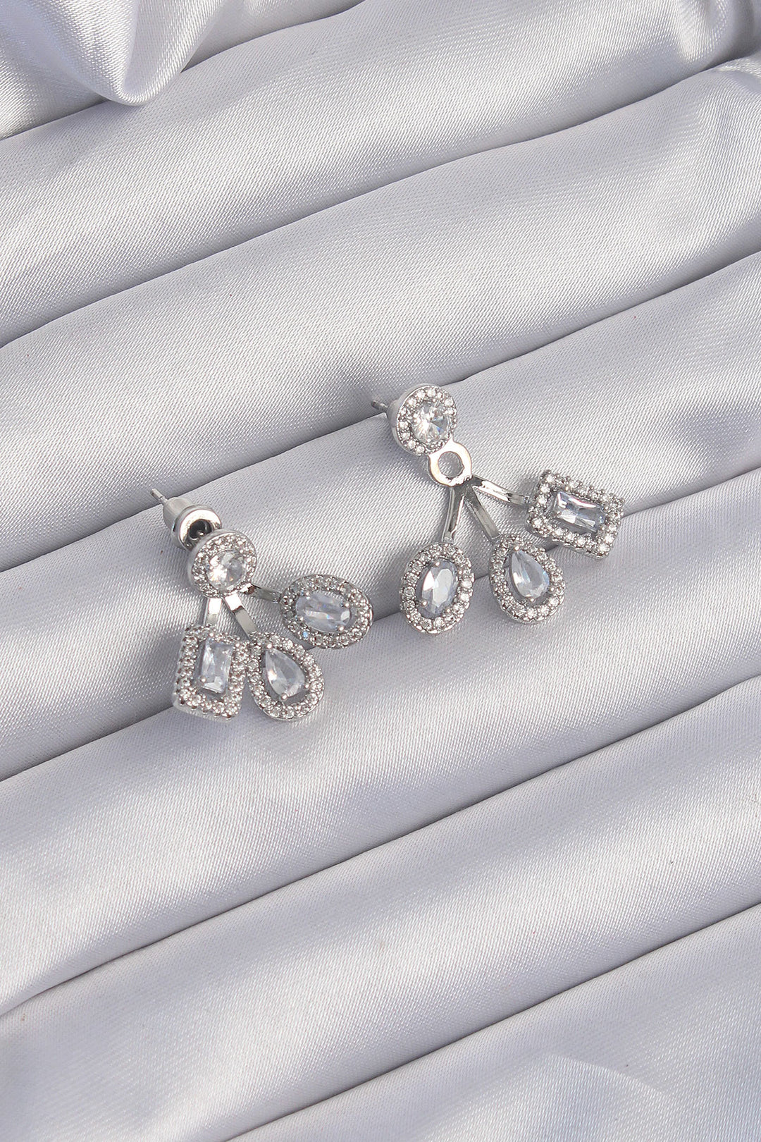 EBJ Rice Silver Color Zircon Stone Geometric Model Earring - Shawnee