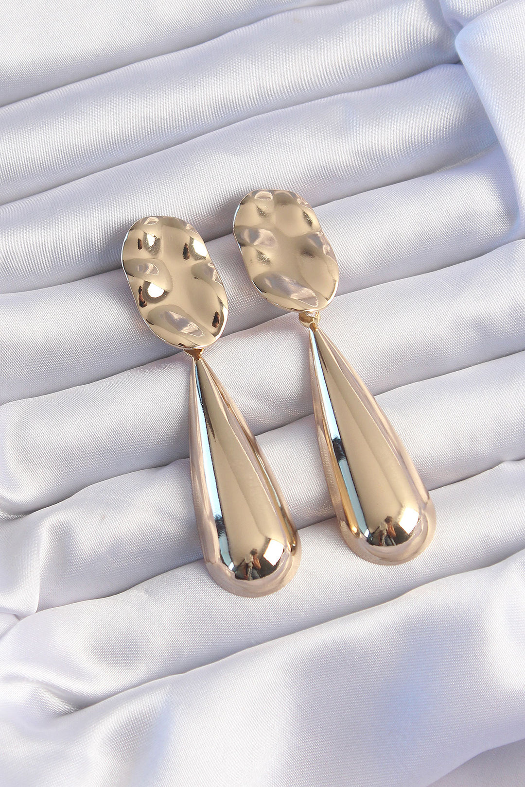 EBJ Rice Gold Color Long Curved Hammered Plate Earring - Mobile