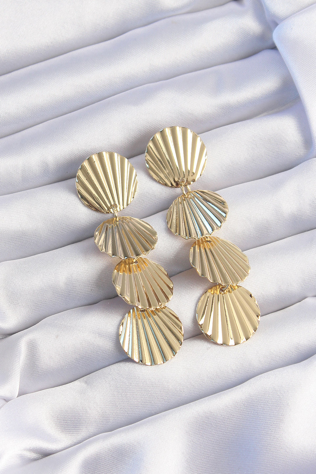 EBJ Rice Gold Color Seashell Pattern Dangle Earrings - Nuevo Casas Grandes