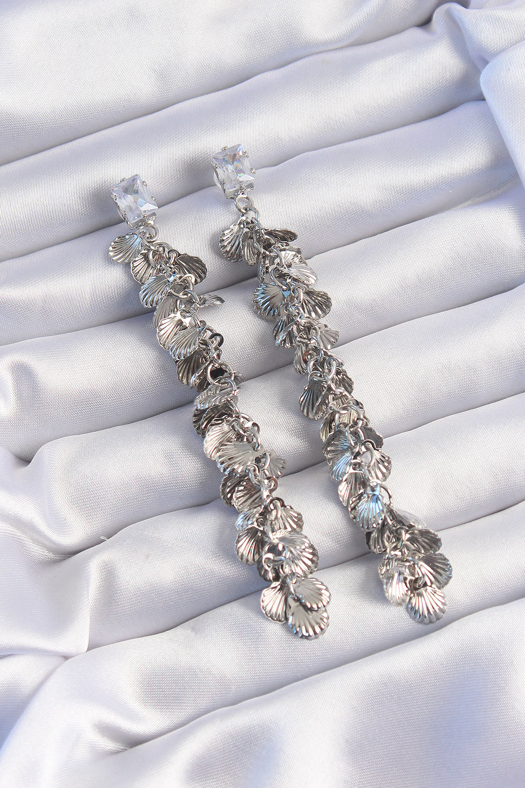 EBJ Rice Silver Color Zircon Stone Minimal Seashell Dangle Earrings - Temecula