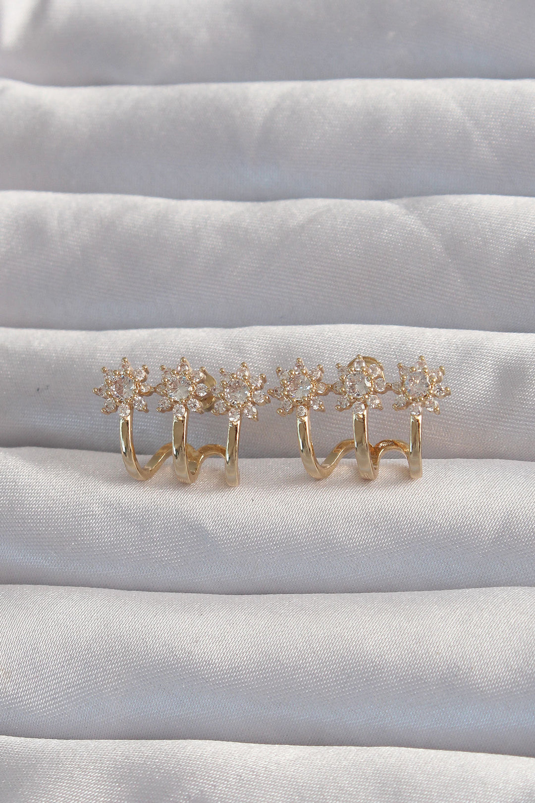 EBJ Rice Gold Color Multi-View Flower Earrings with Zircon Stone - Bay City