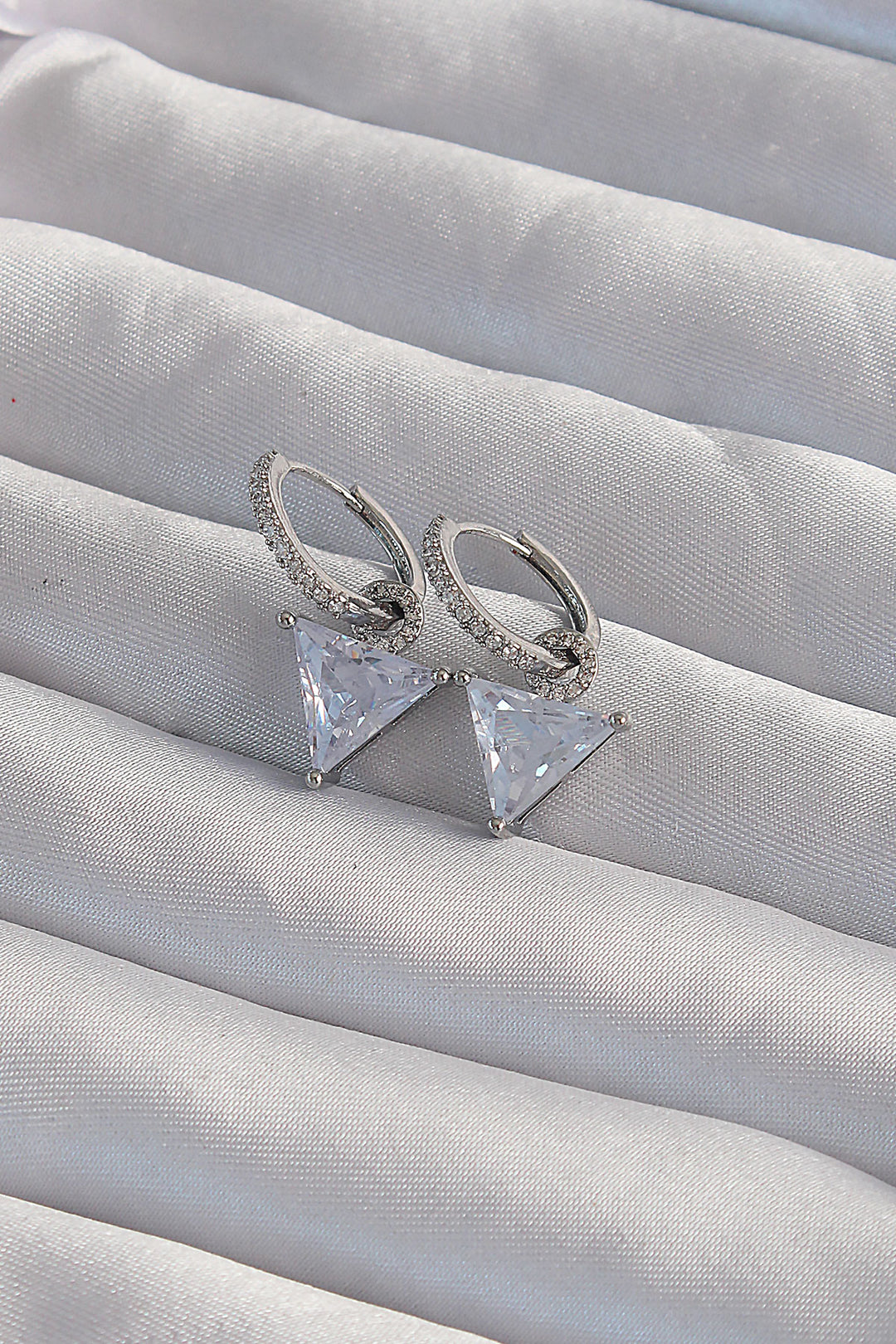 EBJ Rice Silver Color Triangle Earrings with Zircon Stone - Novi