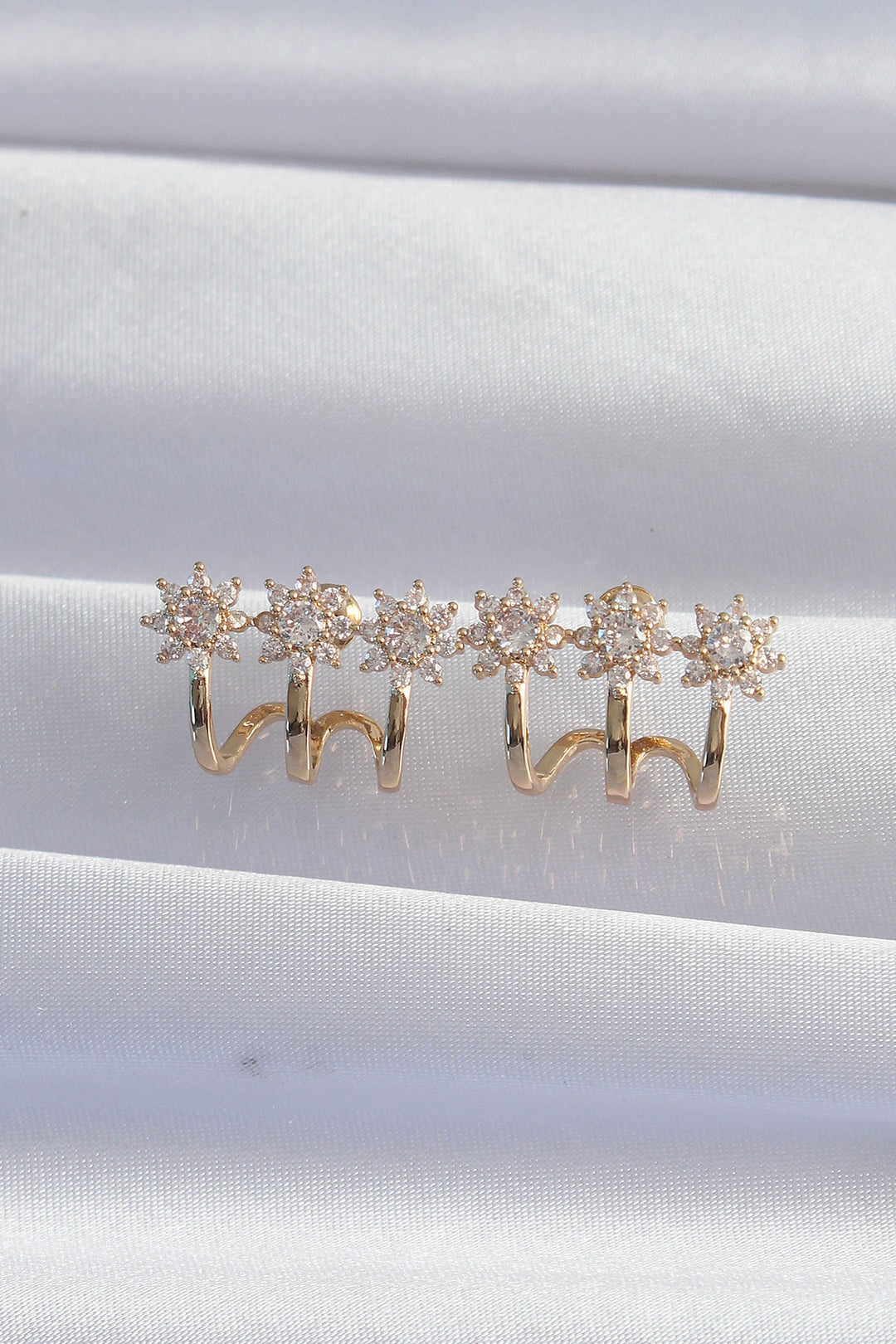 EBJ Rice Gold Color Multi-View Flower Earrings with Zircon Stone - Bay City