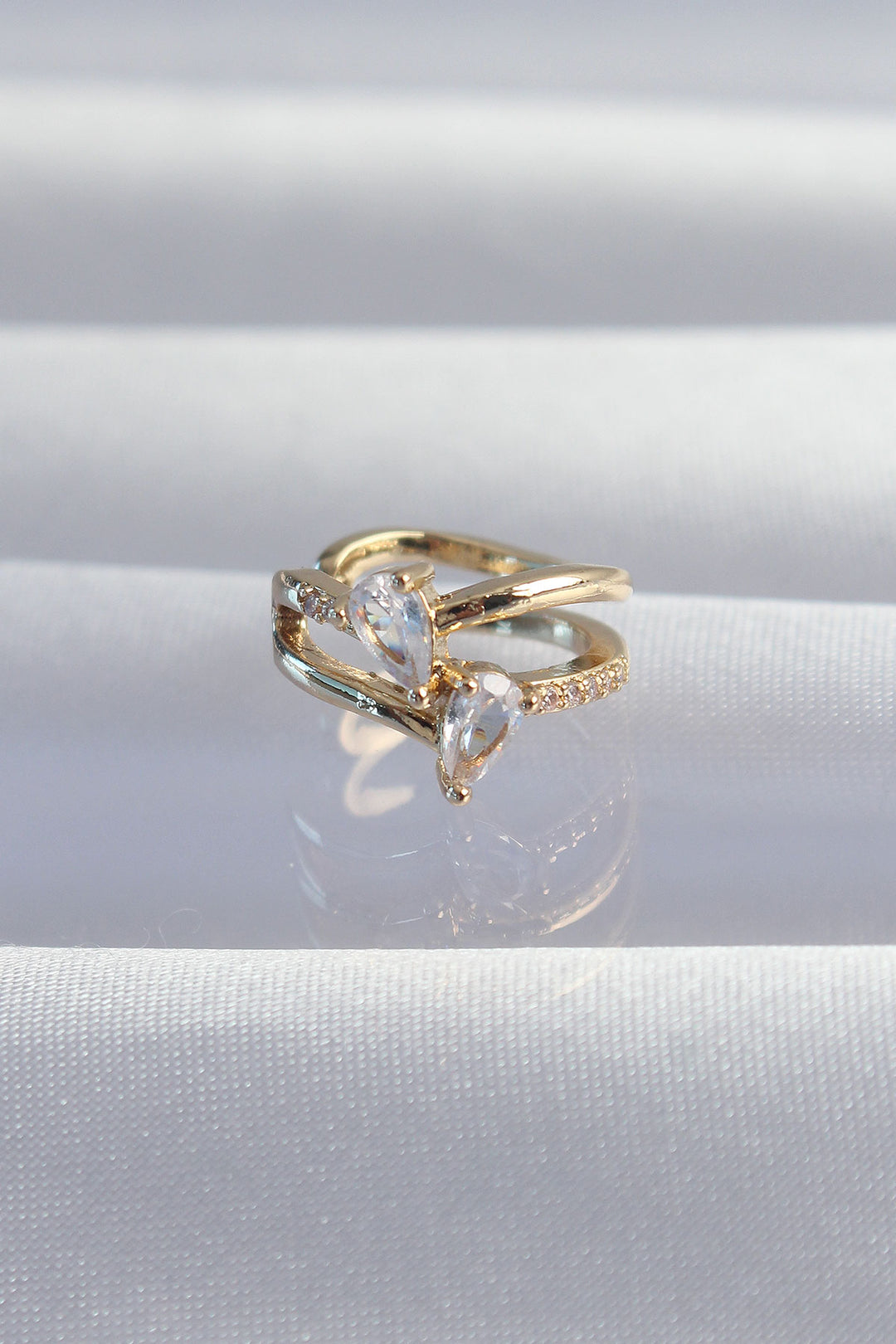 EBJ Rice Gold Color Zircon Stone Drop Earcuff Earring - Pordenone