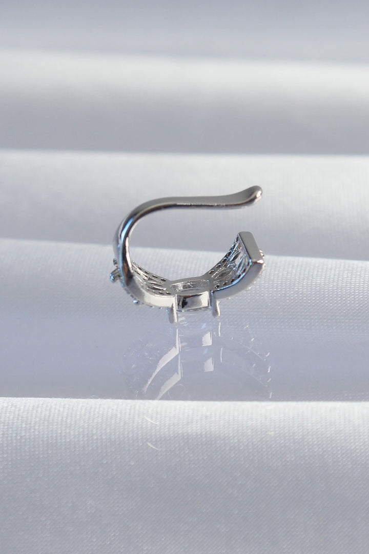 EBJ Rice Silver Color Zircon Stone Coated Earcuff Earring - Waregem