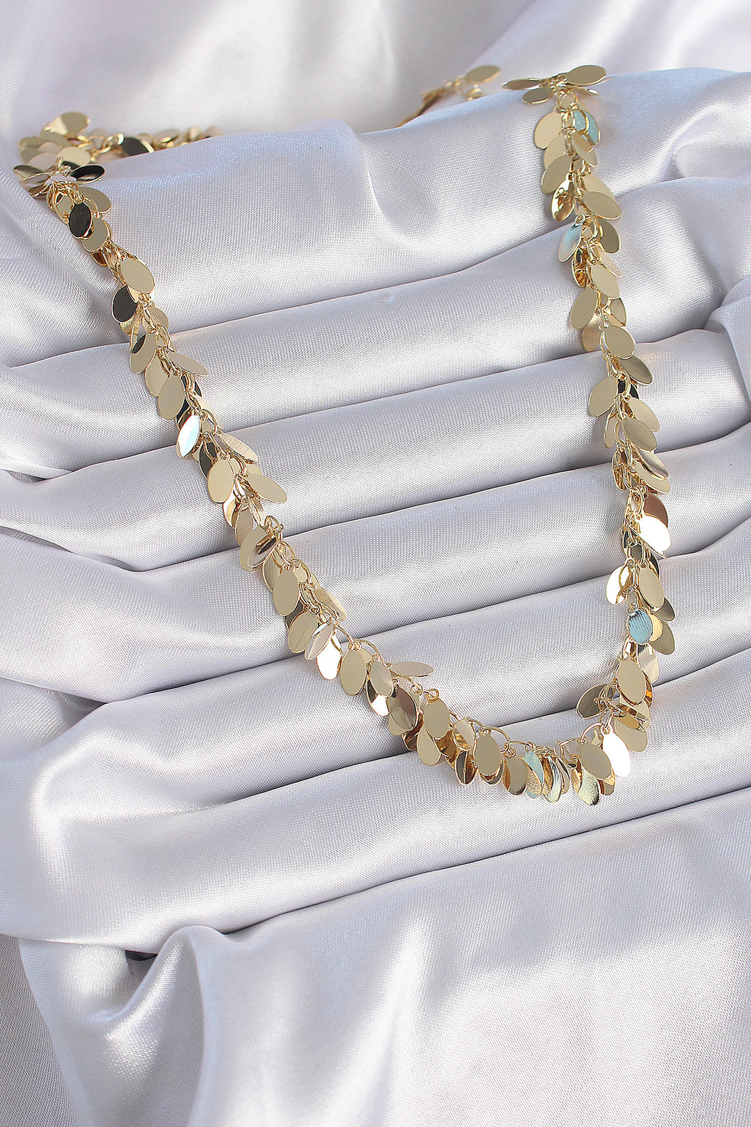 EBJ Rice Gold Color Dangle Leaf Pattern Women's Necklace - Colmenar Viejo