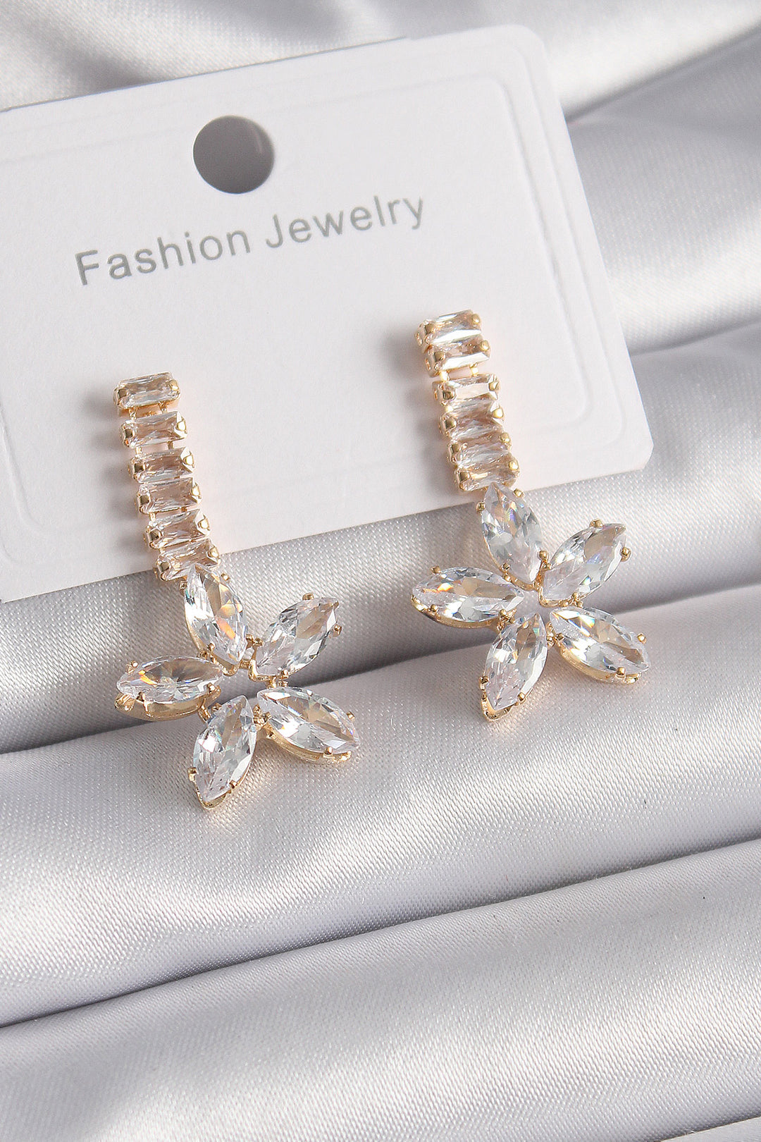 EBJ Gold Color Rice Waterway Earrings with Zircon Stone Flower Design - Kolomyia