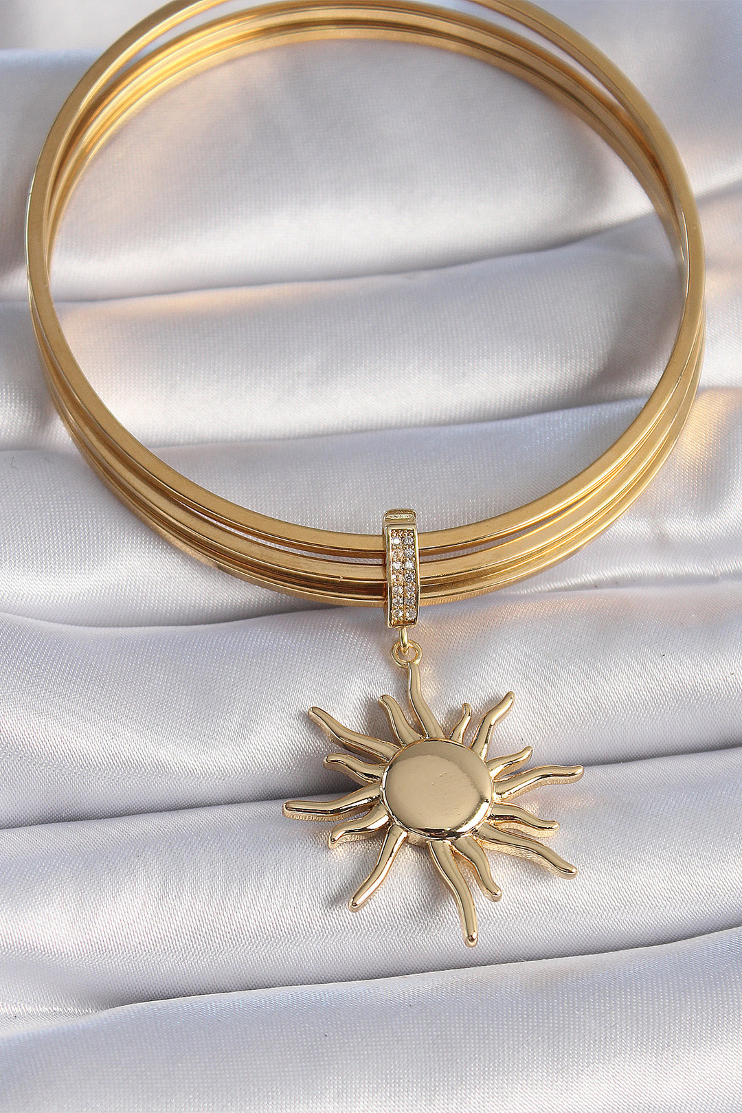 EBJ Rice Gold Color Zircon Stone Detailed Sun Model Ajda Charm - Ourém