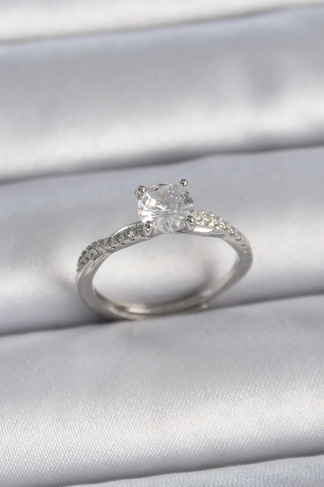 EBJ Rice Silver Color Spiral Zircon Stone Single Stone Adjustable Model Women's Ring - Albano Laziale