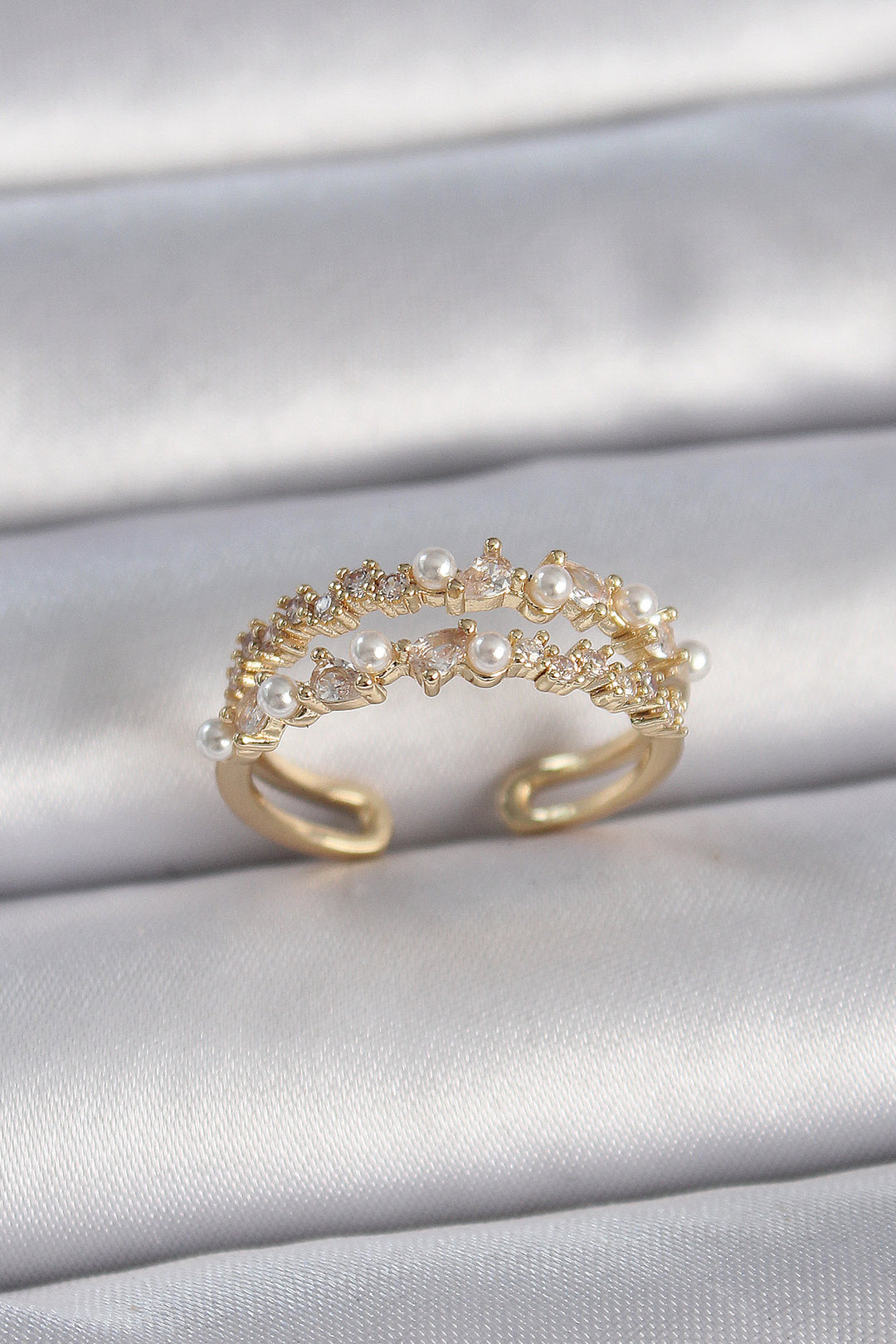 EBJ Adjustable Model Women's Ring with Rice Gold Color Zircon Stone and Pearl - Victoriaville